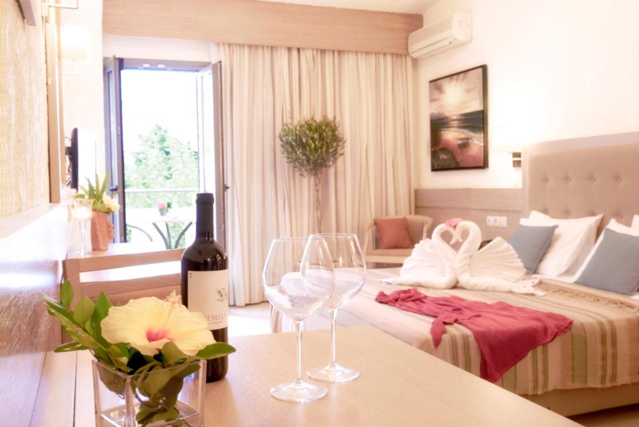 קאטו דרטסו Flamingos Hotel Apartments מראה חיצוני תמונה