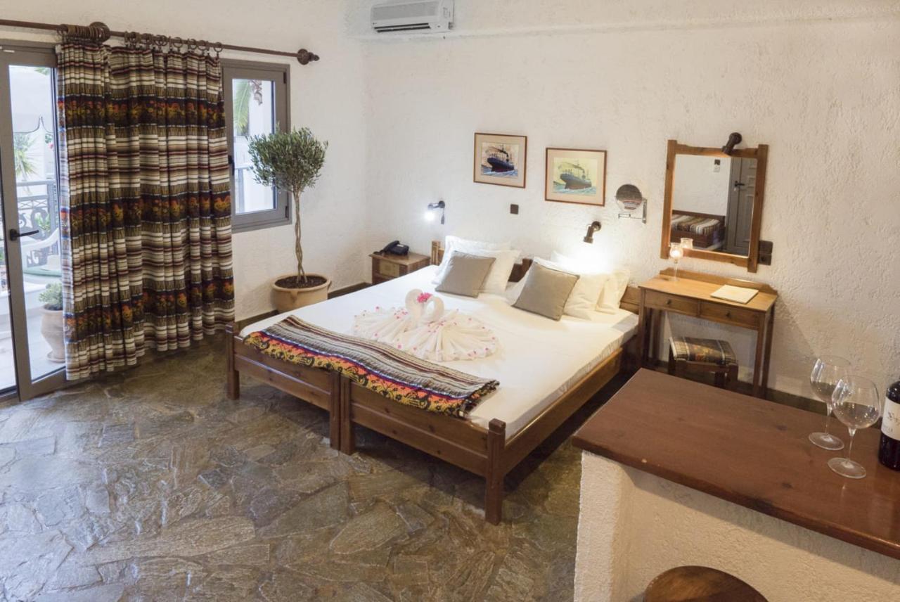 קאטו דרטסו Flamingos Hotel Apartments מראה חיצוני תמונה